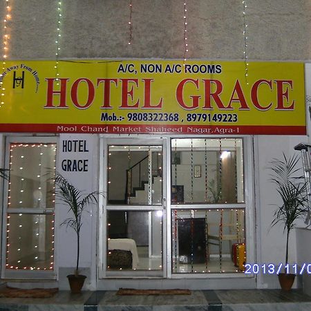 Hotel Grace Агра Екстер'єр фото